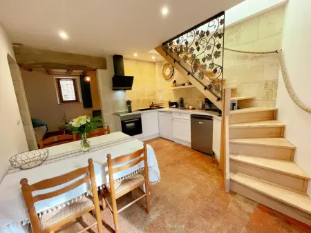 Cosy Gîte à Azay-le-Rideau avec Wifi, Clim, tout inclus, idéal pour 2 adultes et 2 enfants, proche châteaux - Photo 15