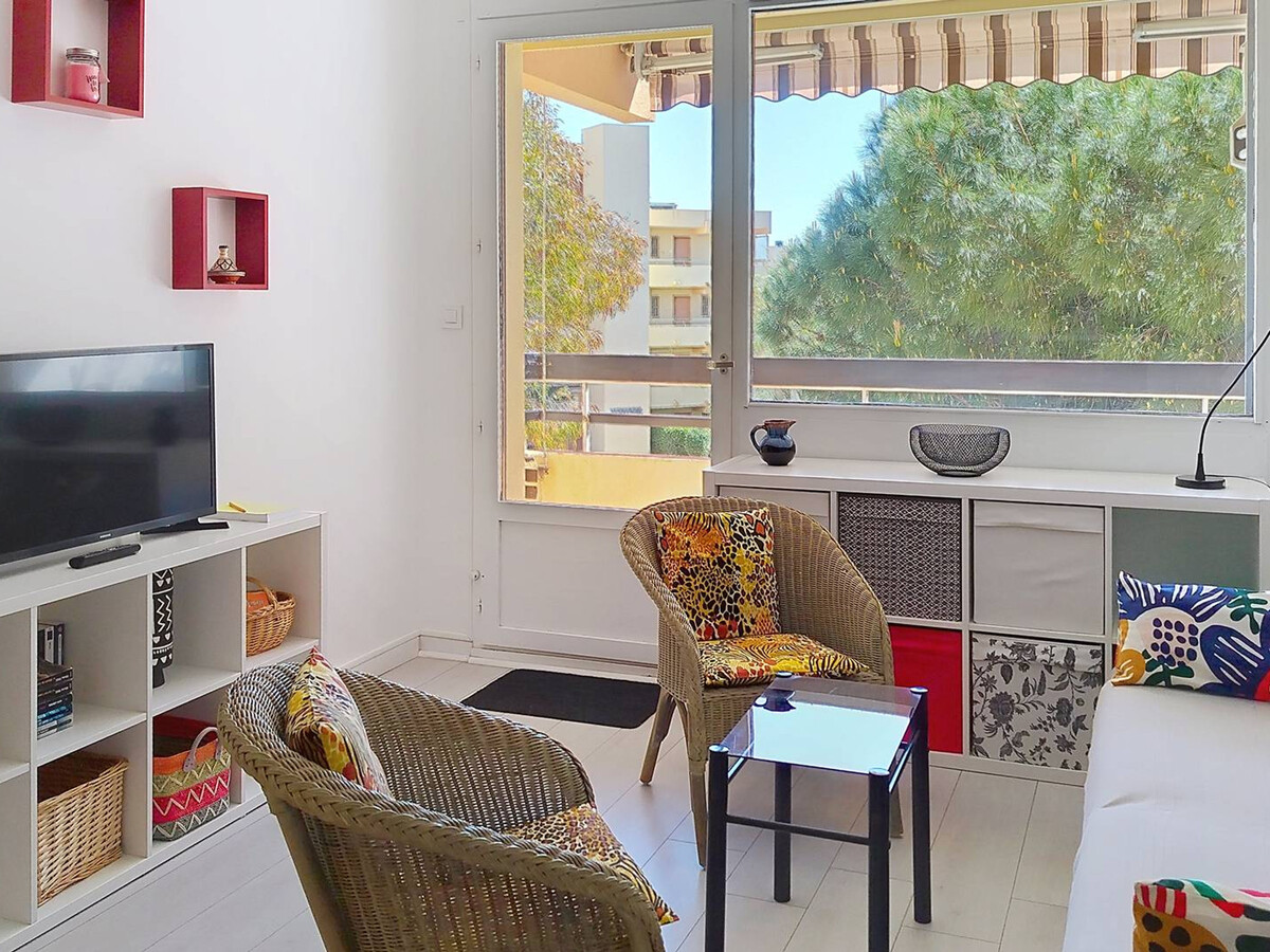 T2 climatisé 38m² Loggia Sud, parking sécurisé - Bormes - Photo 1