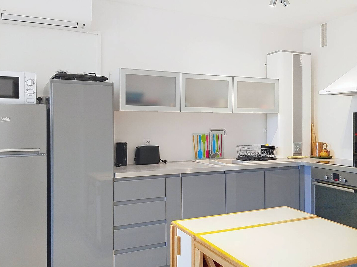 T2 climatisé 38m² Loggia Sud, parking sécurisé - Bormes - Photo 4