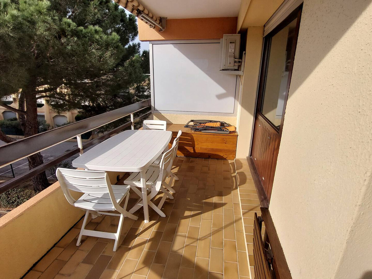 T2 climatisé 38m² Loggia Sud, parking sécurisé - Bormes - Photo 10