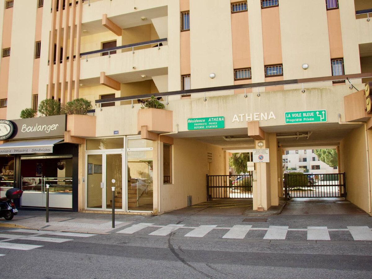 T2 climatisé 38m² Loggia Sud, parking sécurisé - Bormes - Photo 11