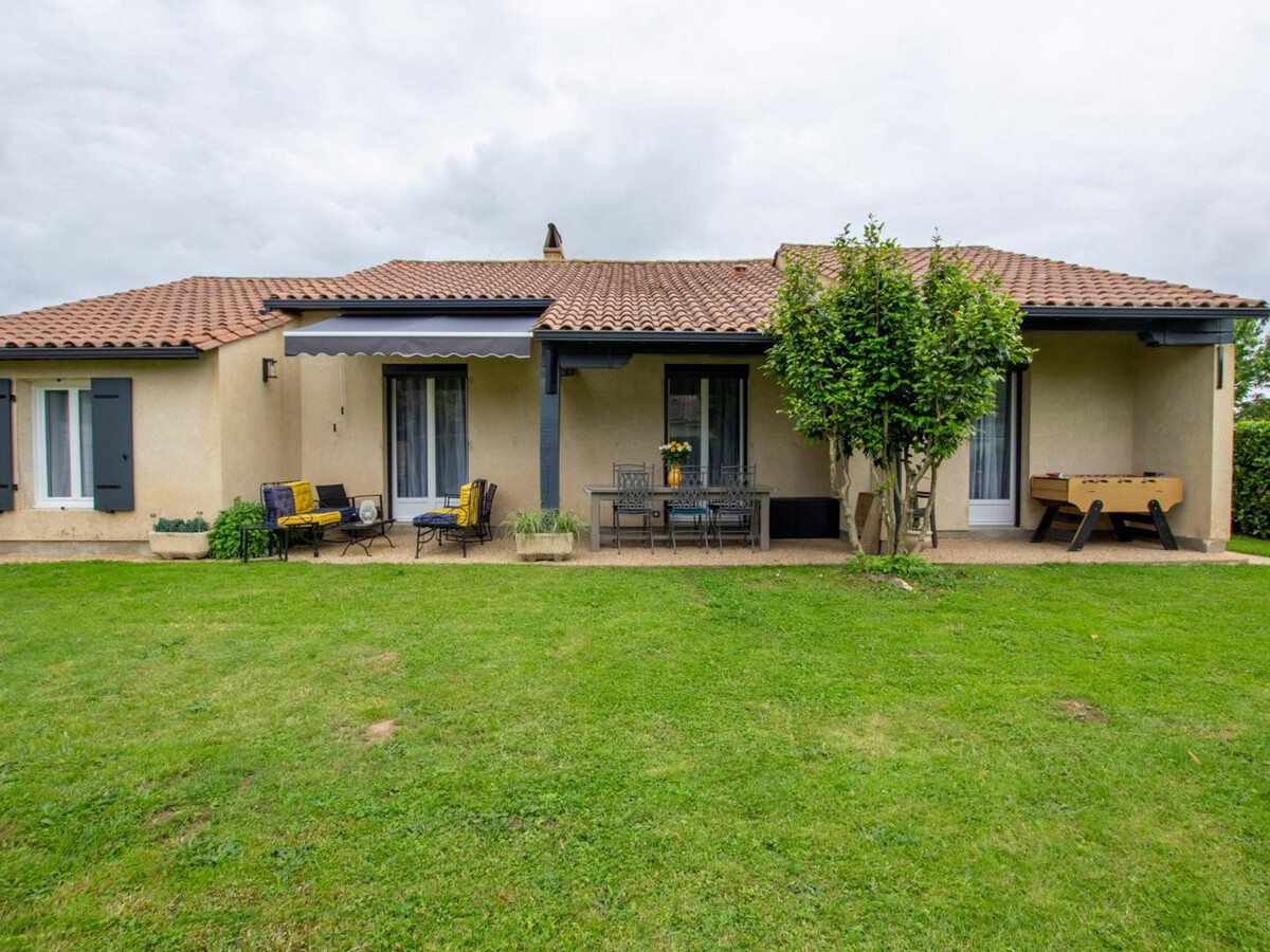 Gîte 6 pers. avec terrasse jeux et jardin clos au Bugue - Photo 3