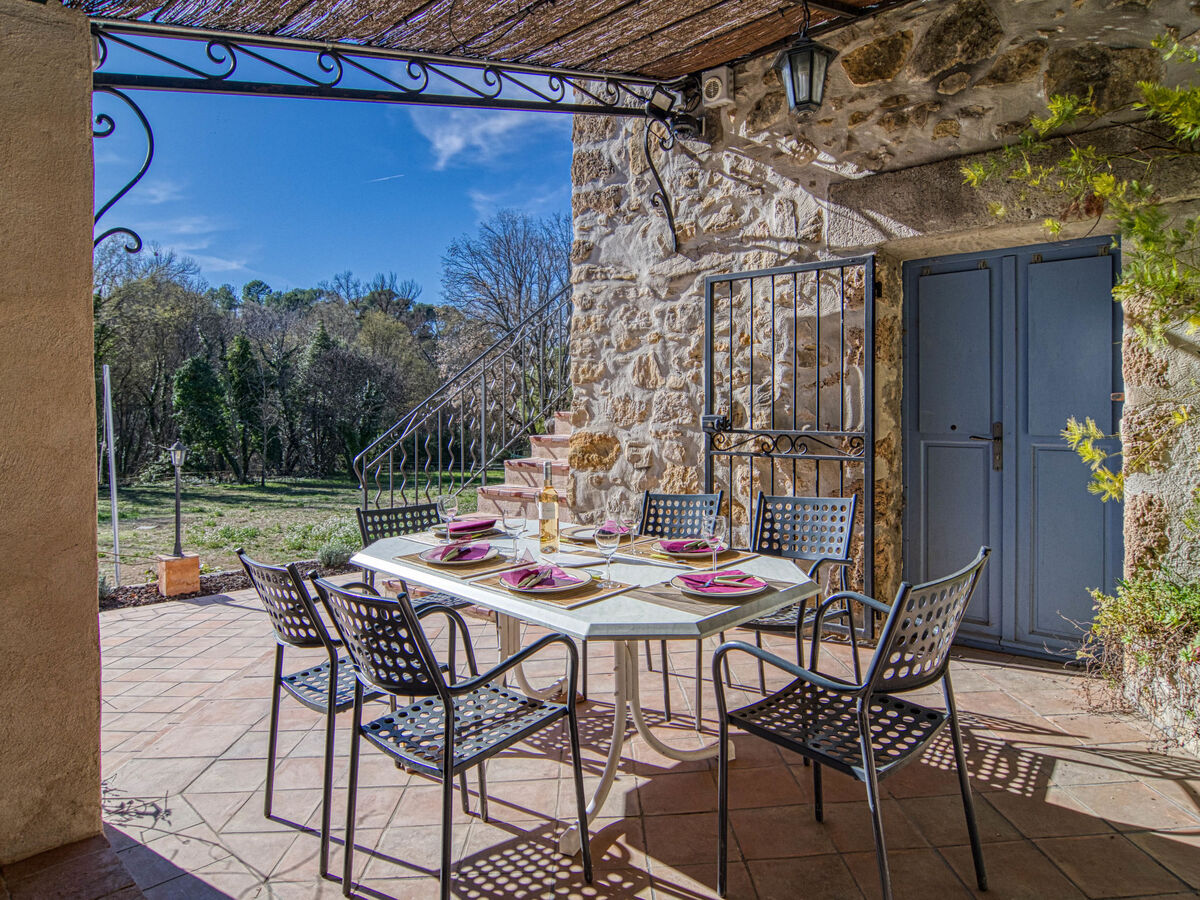 La maison aux volets bleus à Entrecasteaux - Photo 20