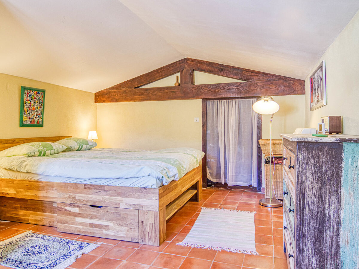 La maison aux volets bleus à Entrecasteaux - Photo 37