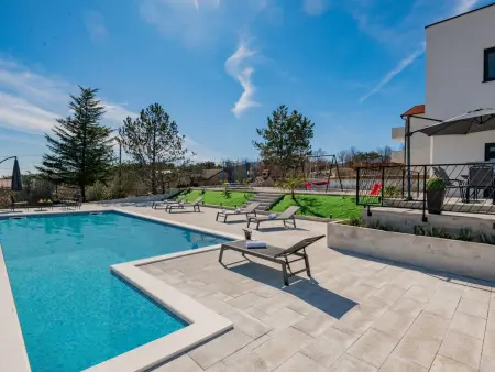 Villa Karin à Imotski : piscine privée, 4 chambres : photo 2