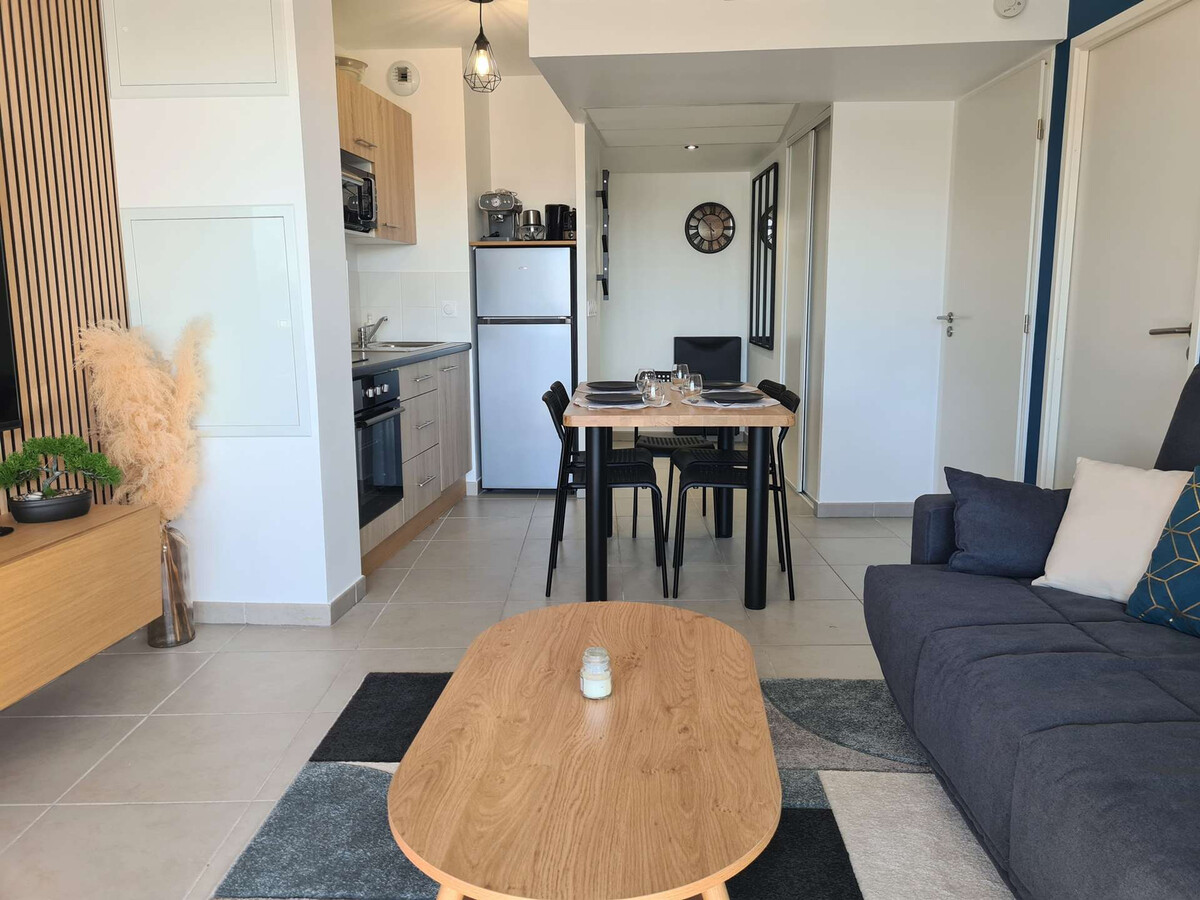 Appt neuf 2 pièces terrasse 17m² et parking, Cap d'Agde - Photo 4