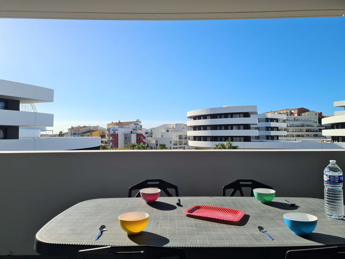 Appt neuf 2 pièces terrasse 17m² et parking, Cap d'Agde - Photo 13