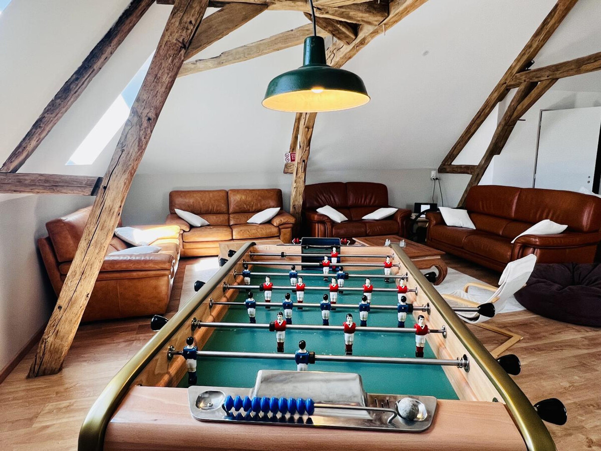 Gîte des Marronniers : 11 pers, salle de jeux et parc arboré - Photo 4