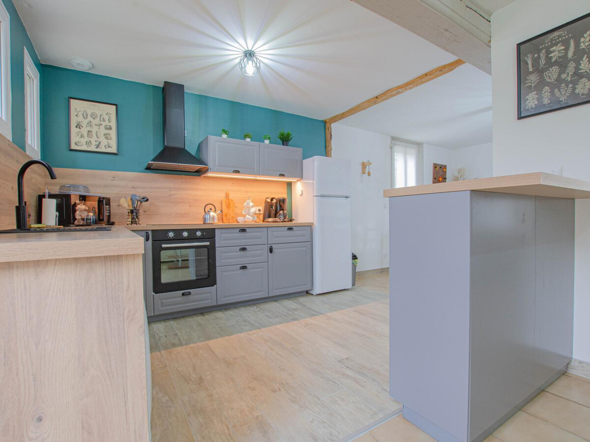 Gîte des Marronniers : 11 pers, salle de jeux et parc arboré - Photo 5