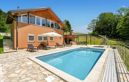 Location maison à Vinica Breg