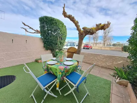 Location appartement à Marseillan Plage, Appartement cosy 2 pièces - jardin privé, accès direct plage, animaux acceptés !