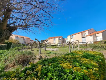 Appartement cosy 2 pièces - jardin privé, accès direct plage, animaux acceptés ! - Photo 16