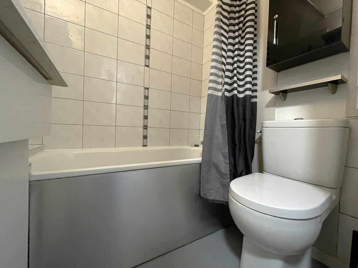 Studio 3 pers. balcon sud, accès pistes Les Menuires - Photo 10