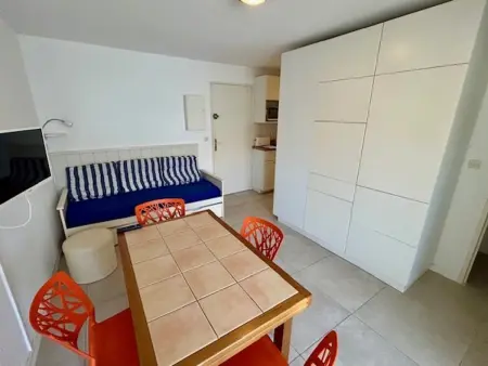 Location appartement à Royan, Appartement T2 à Royan, 4 pers., proche plage et commerces, parking, balcon, confortable et équipé
