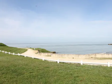Location appartement à Royan, Studio avec terrasse et animaux acceptés en bord de mer