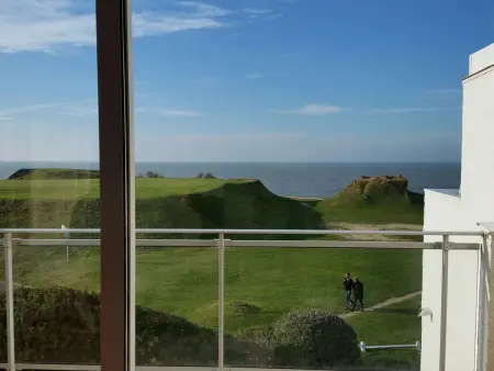 Location appartement à Royan, Appartement lumineux avec balcon, parking et animaux acceptés