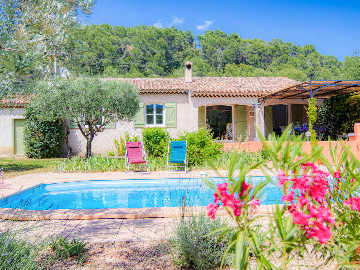 Villa Camilia – Maison 8 pers. avec piscine à Figanières - Photo 1