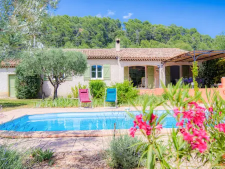 Location maison à Figanieres, Villa Camilia