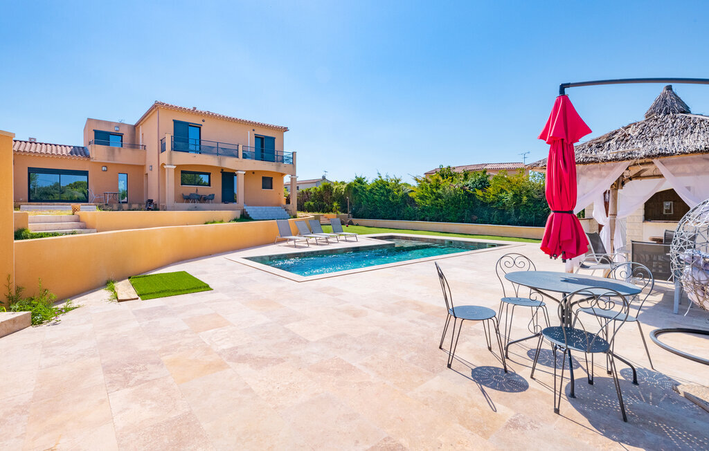 Maison provençale 10 pers. avec piscine privée à Arles - Photo 12