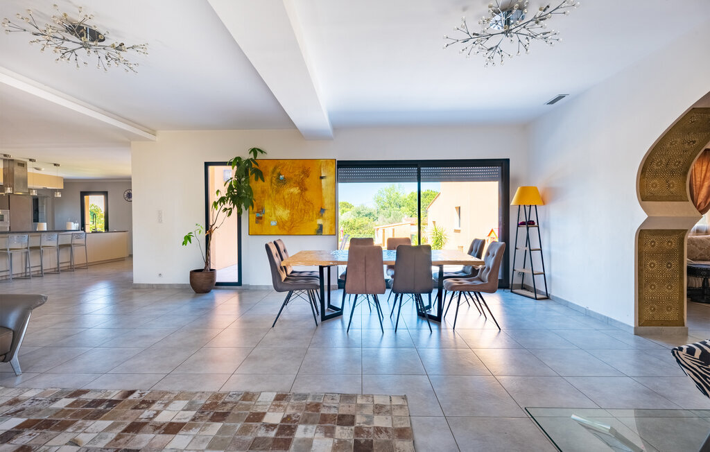 Maison provençale 10 pers. avec piscine privée à Arles - Photo 13