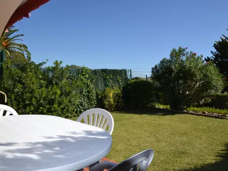Maison avec Jardin, Terrasse et Piscine Commune à 3 km de la Plage à L'Estartit - Photo 7