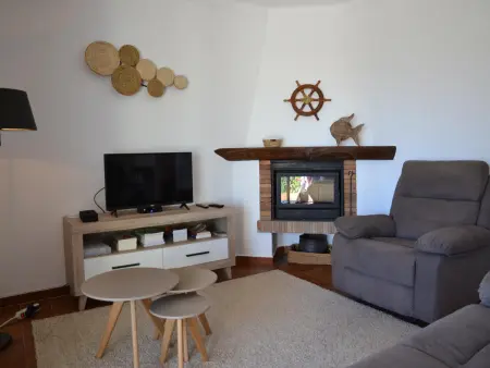 Maison avec Jardin, Terrasse et Piscine Commune à 3 km de la Plage à L'Estartit - Photo 22