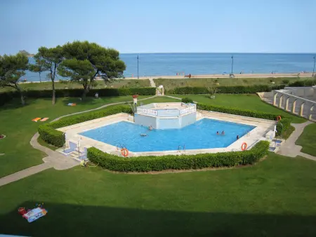 Location appartement à L'Estartit, Accès direct à la plage, piscine, jardin privatif – Charmant T2 à LEstartit