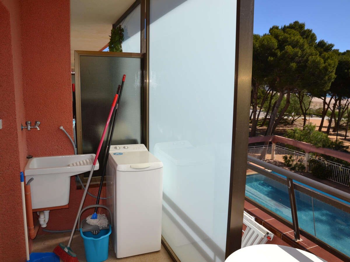 Bel Appartement en Bord de Mer avec Piscine, Terrasse et Climatisation à L'Estartit - Photo 18