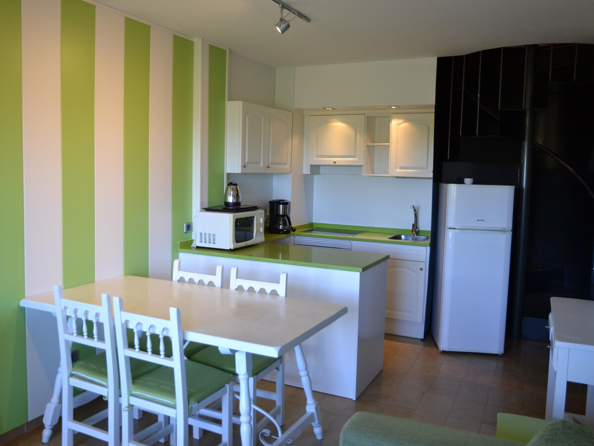 Appartement 6 pers. vue mer - Plage & piscine L'Estartit - Photo 8