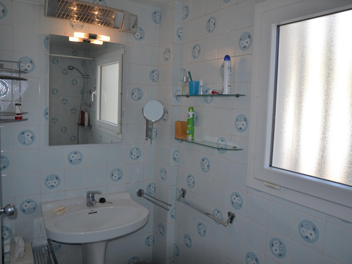 Appartement 5e étage vue mer, piscine à L'Estartit - Photo 24