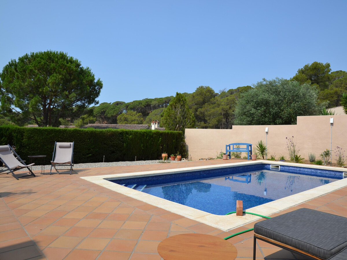 Villa avec Piscine Privée, Jardin Clôturé et Proche Plage- Idéale pour Familles! - Photo 5