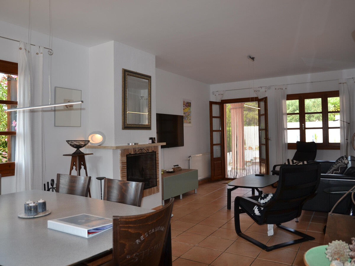 Villa avec Piscine Privée, Jardin Clôturé et Proche Plage- Idéale pour Familles! - Photo 13