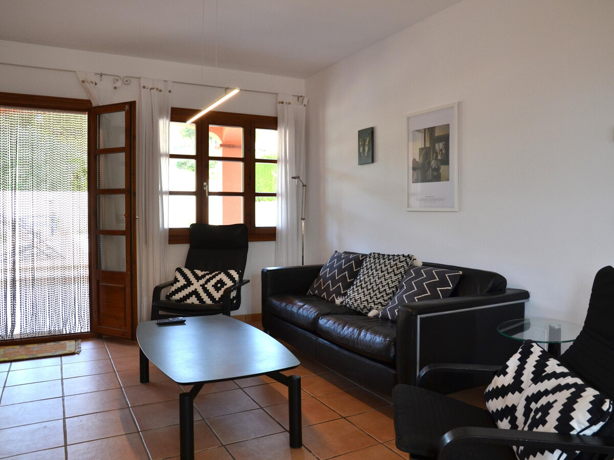 Villa avec Piscine Privée, Jardin Clôturé et Proche Plage- Idéale pour Familles! - Photo 15