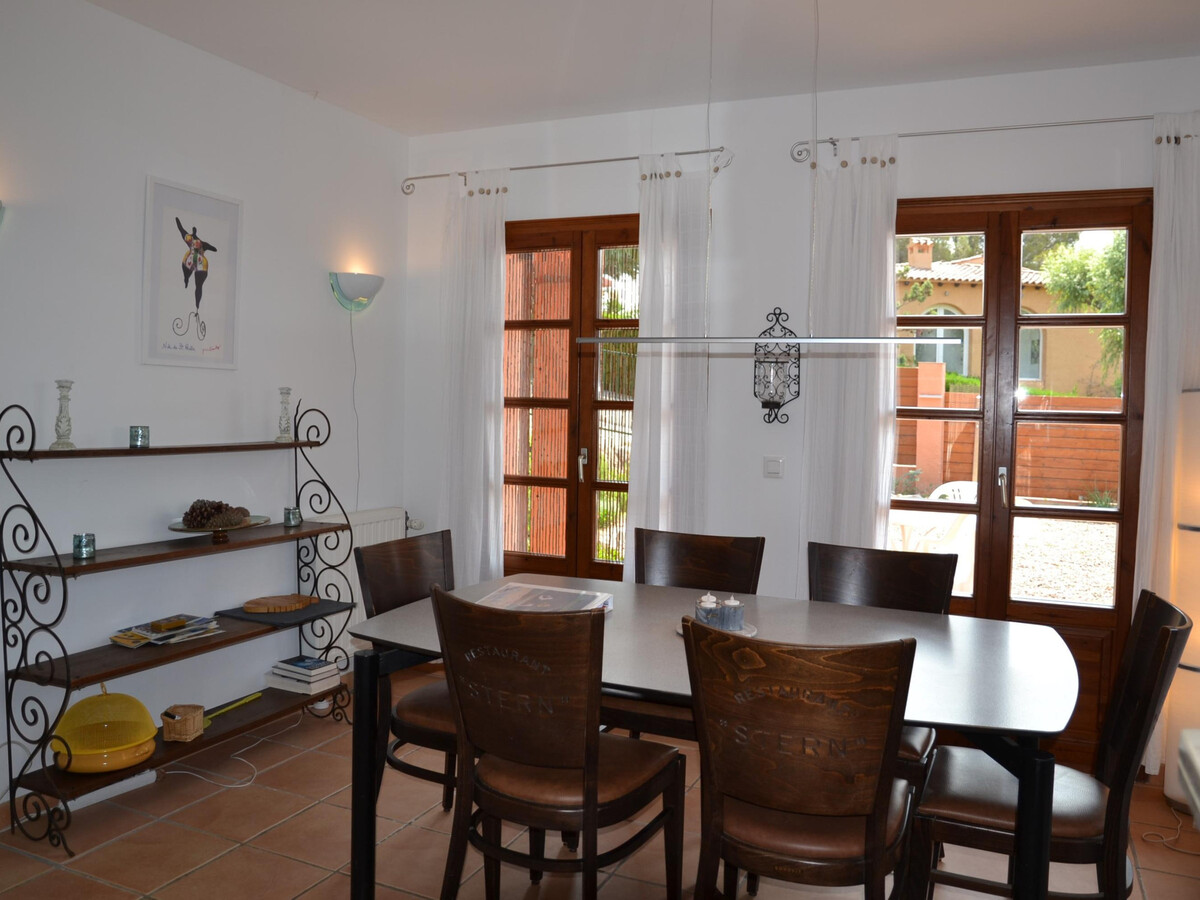 Villa avec Piscine Privée, Jardin Clôturé et Proche Plage- Idéale pour Familles! - Photo 18