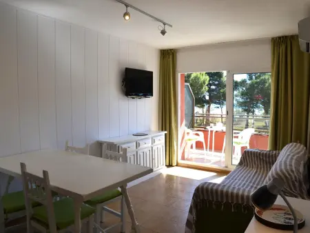 Appartement vue mer, plage et piscine commune à L'Estartit : photo 7