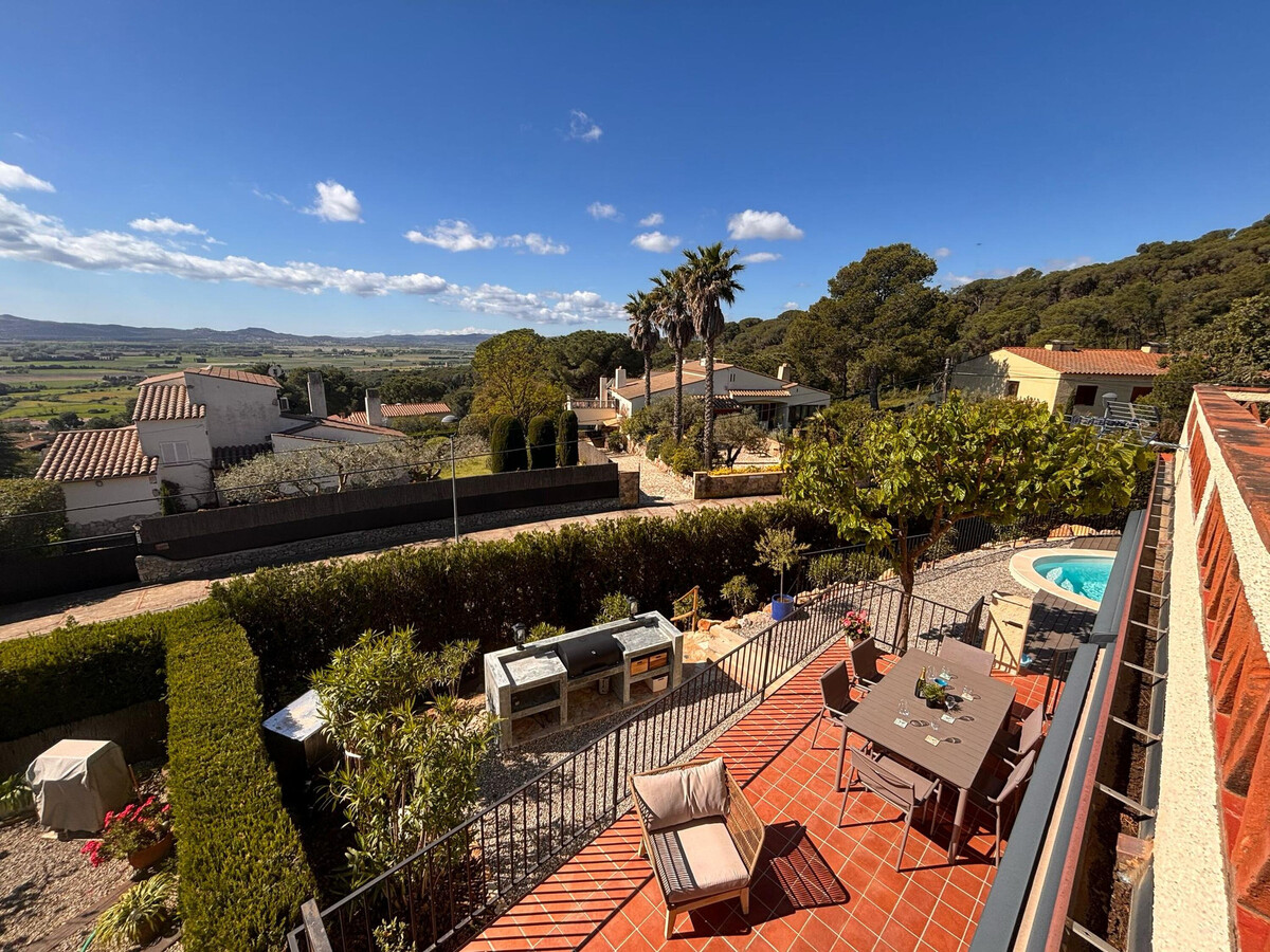 Maison d'angle avec piscine chauffée à L'Estartit - Photo 1