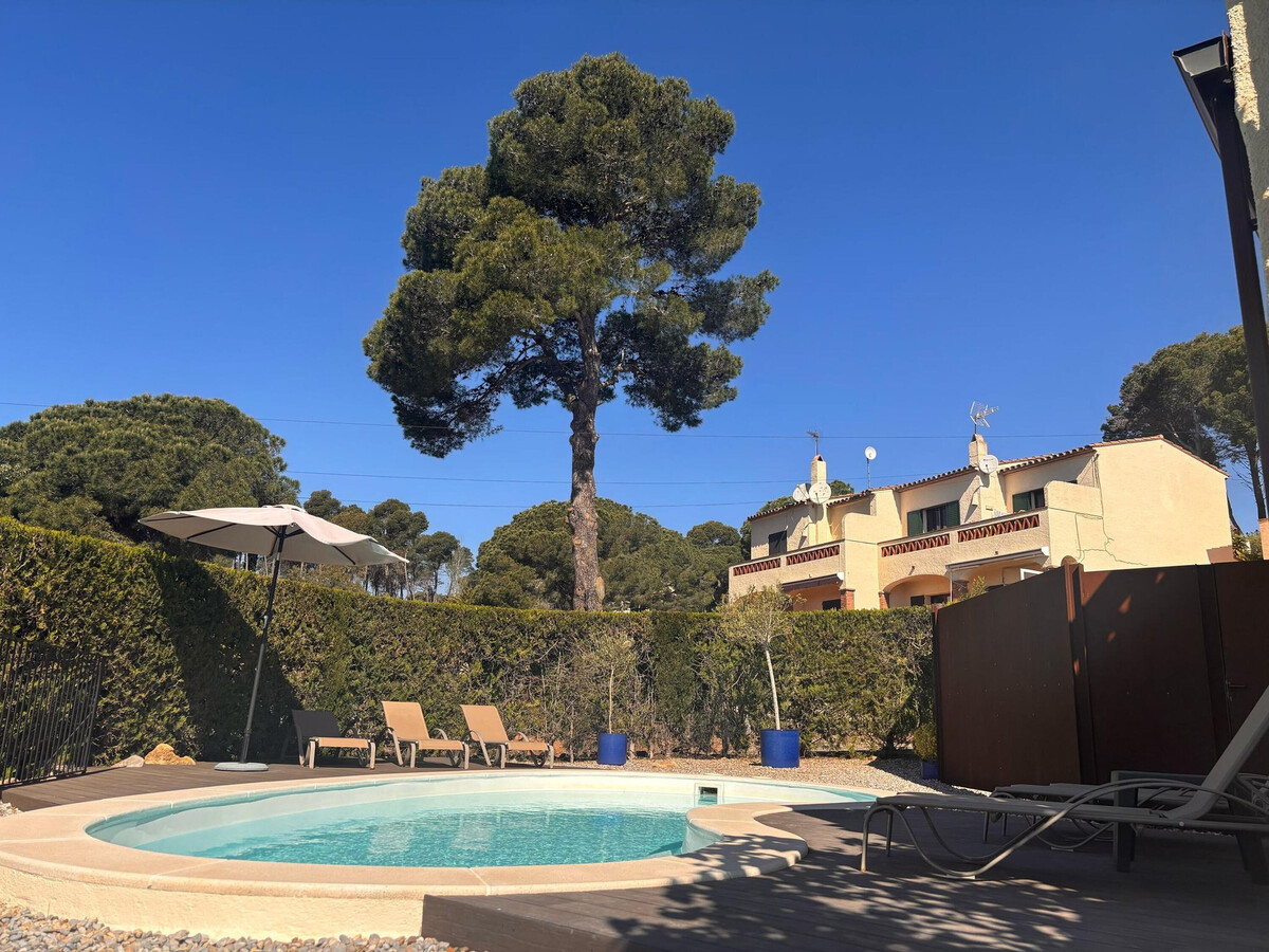 Maison d'angle avec piscine chauffée à L'Estartit - Photo 9