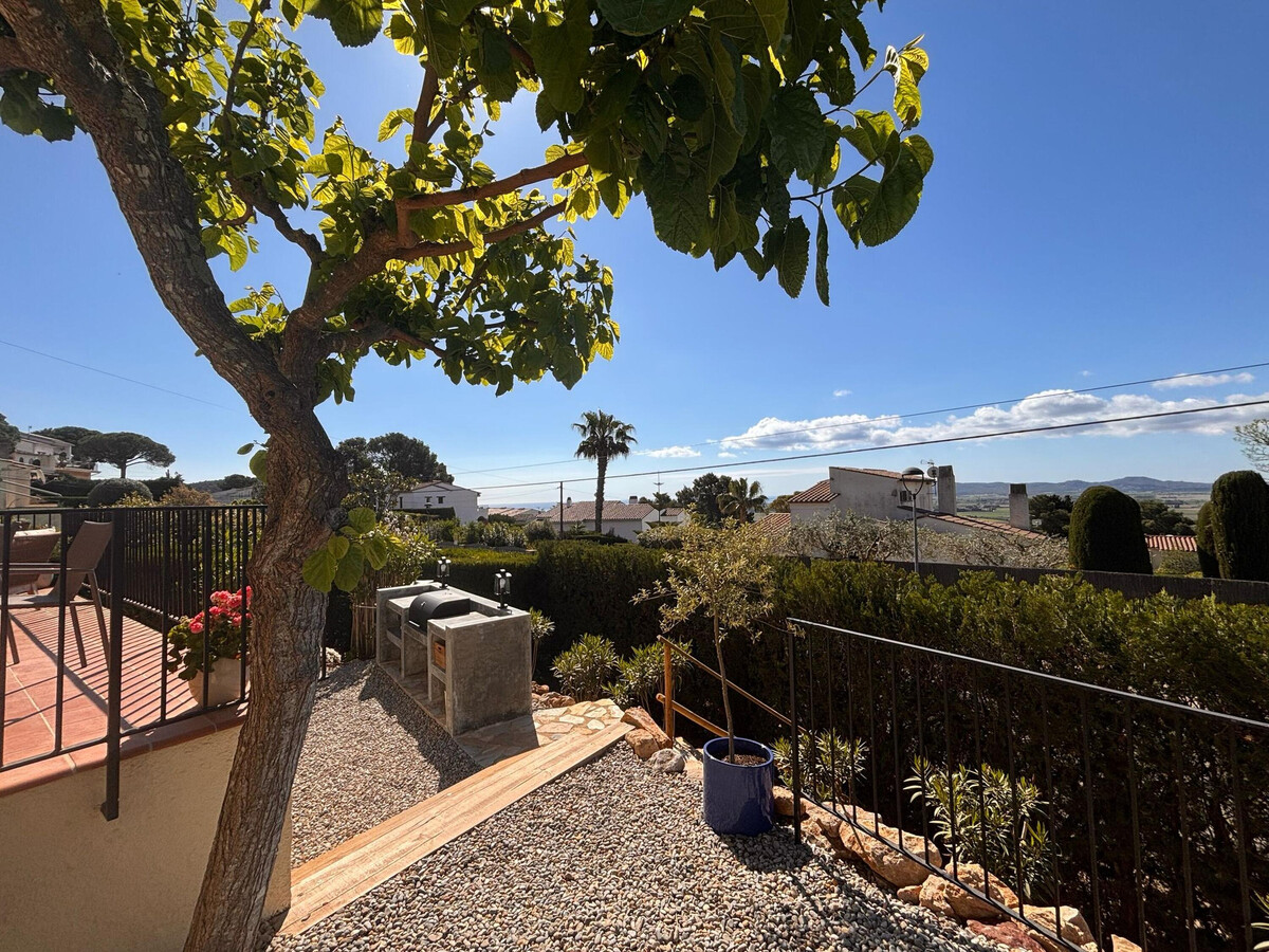 Maison d'angle avec piscine chauffée à L'Estartit - Photo 15