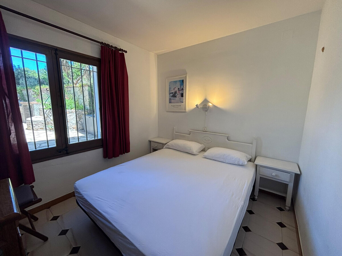 Maison familiale avec jardin et terrasse privée, piscine commune, proche de L'Estartit - Photo 15