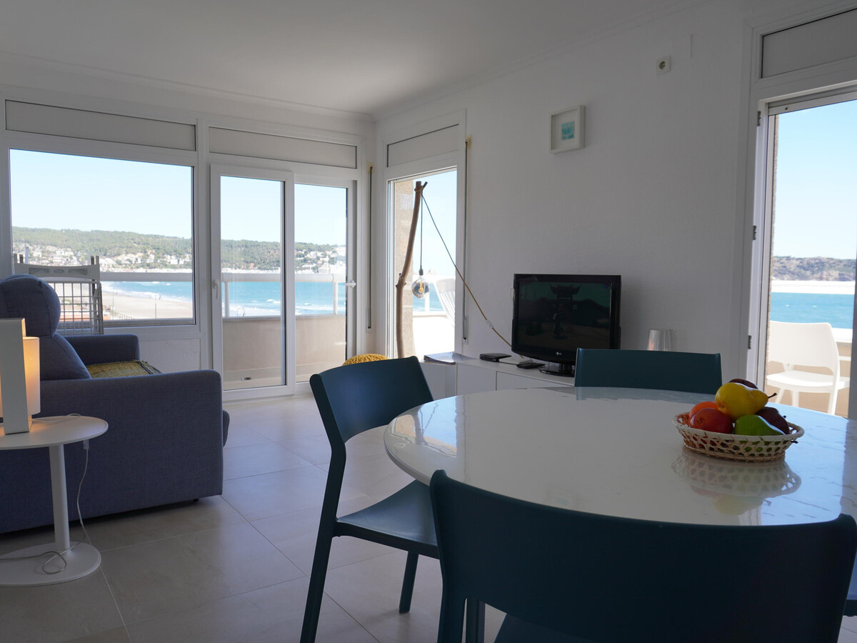 Manureva C : Appartement face à la plage avec piscine - Photo 6