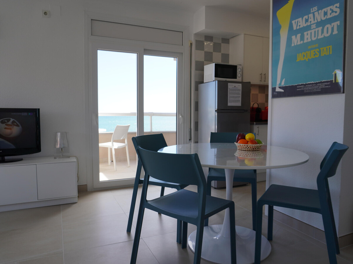 Manureva C : Appartement face à la plage avec piscine - Photo 11