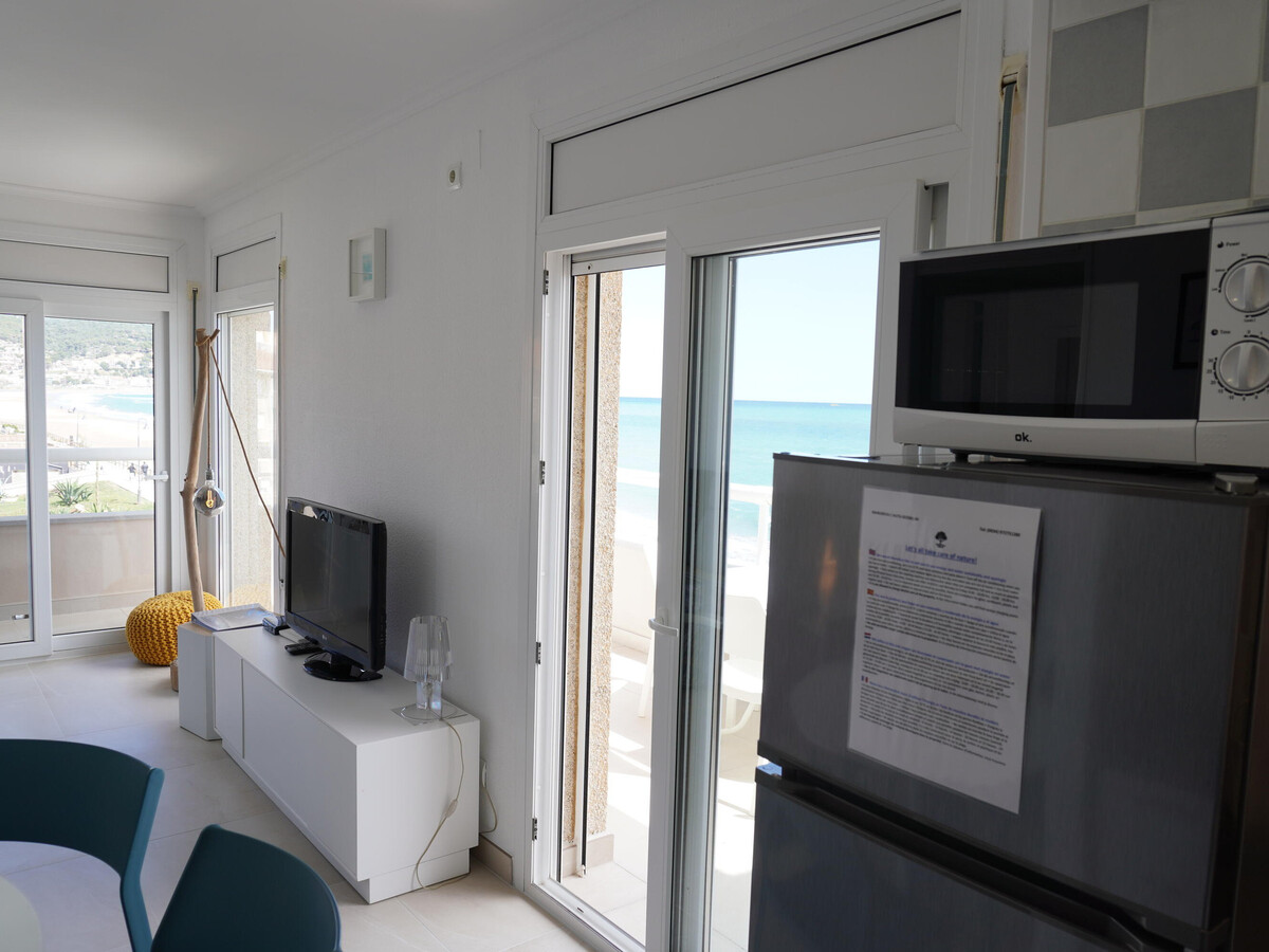 Manureva C : Appartement face à la plage avec piscine - Photo 15