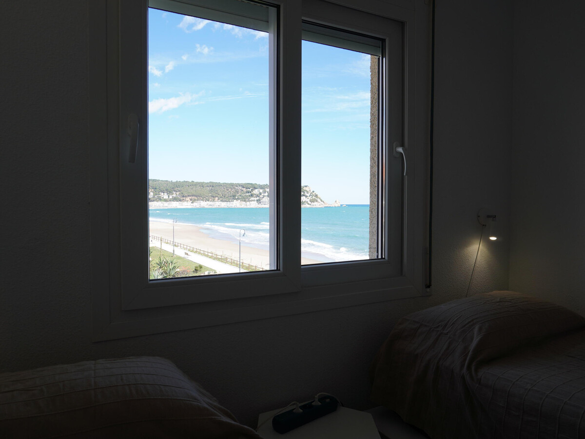 Manureva C : Appartement face à la plage avec piscine - Photo 20