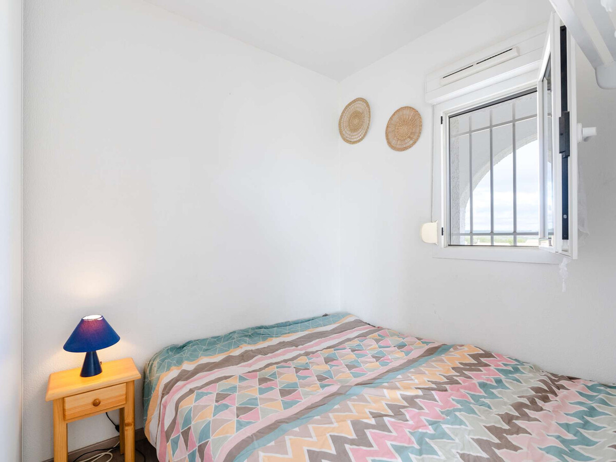 T2 vue mer Saint-Pierre-la-Mer, balcon, 4 pers - Photo 5