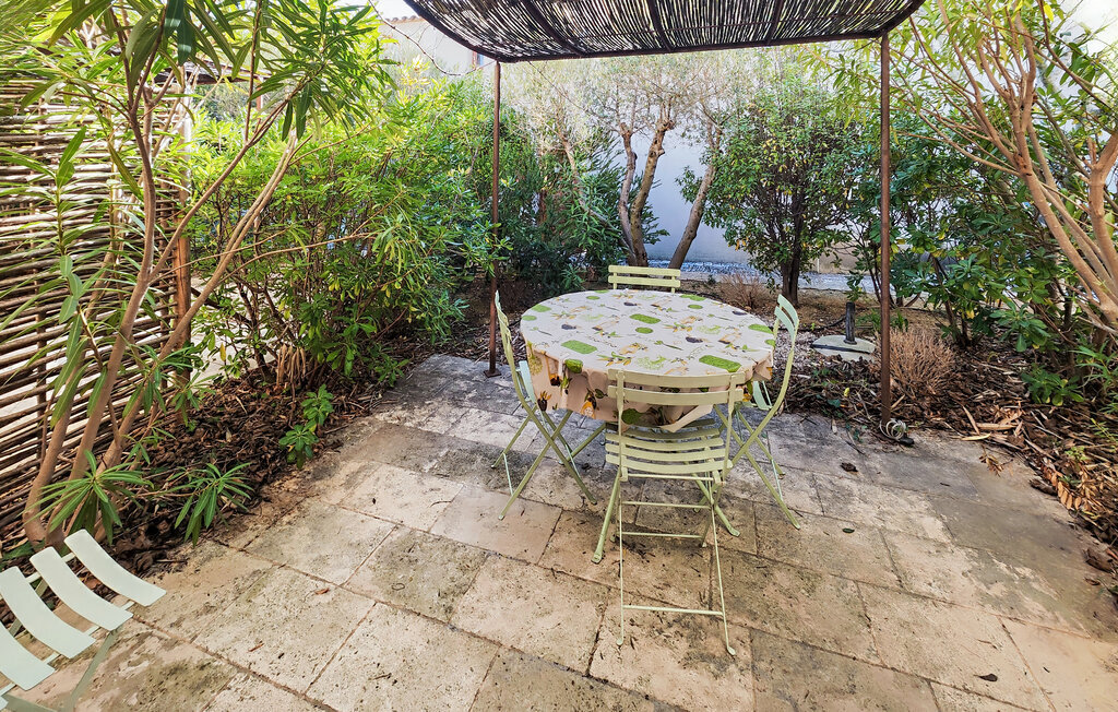 Maison 2 chambres avec jardin près de la rivière - Photo 2