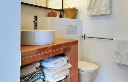 Villa avec jacuzzi et vue sur les îles à Hyères : photo 18