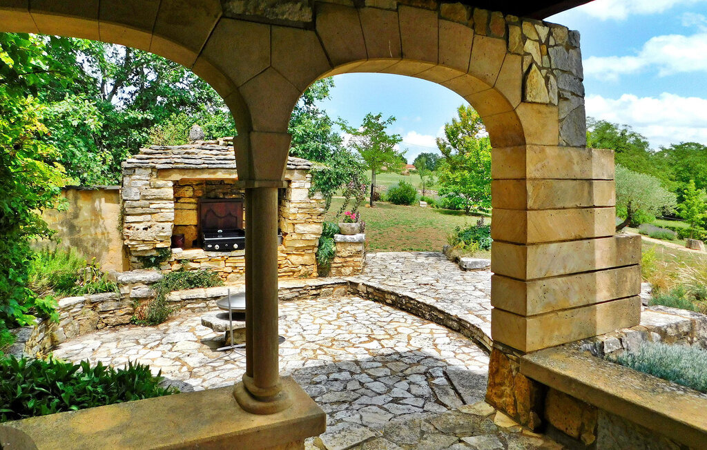 Maison Lou Tornoli – Piscine chauffée, spa et annexe indépendante - Photo 17