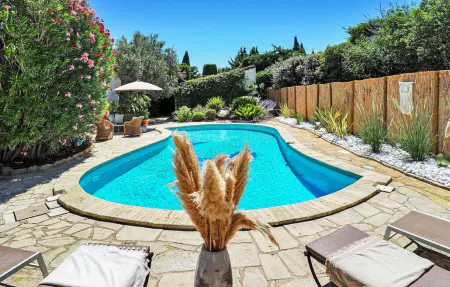 Location maison de vacances à Paradou