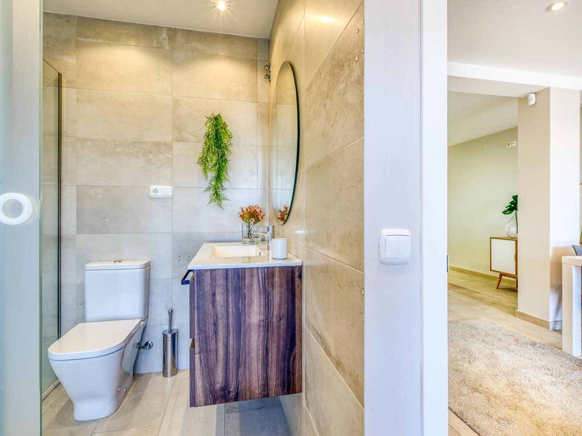 Appartement 2 chambres rénové avec balcon vue mer à Estepona - Photo 13
