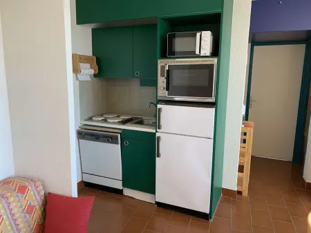Appartement 2P+2 cabines vue mer, terrasse 18 m², Port Camargue : photo 8